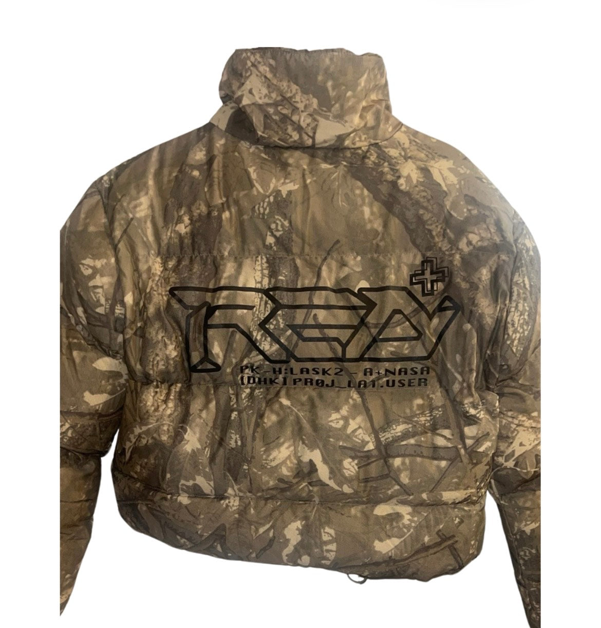 Cropped Camo Puffer Jacket